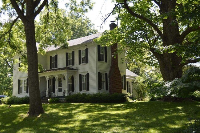 4561 Clark Lake Rd in Clarklake, MI - Building Photo - Building Photo