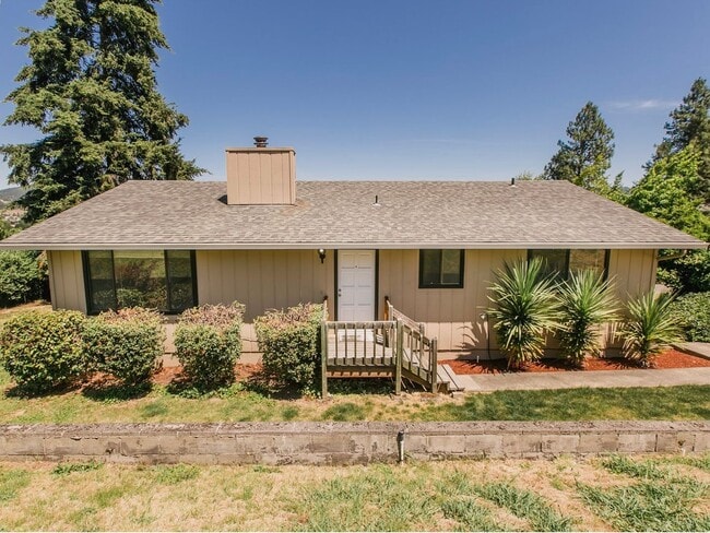 property at 2056 Linnell Ave