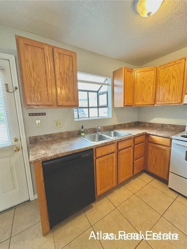 6970 Peyote Way in Colorado Springs, CO - Building Photo - Building Photo