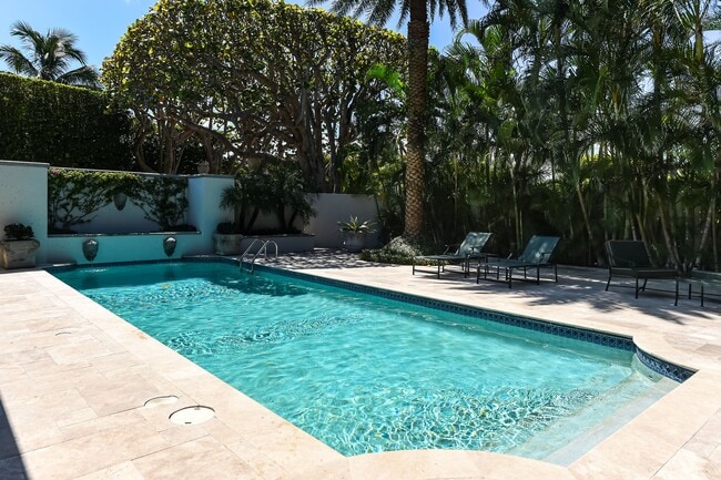 property at 118 Seaview Ave