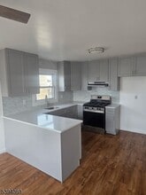 369 Watsessing Ave in Bloomfield, NJ - Building Photo - Building Photo