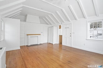 69 Sylvan Rd N in Westport, CT - Building Photo - Building Photo