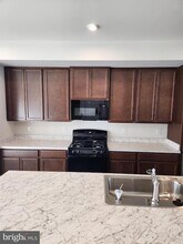 30 Sage Wy in Mount Laurel, NJ - Building Photo - Building Photo