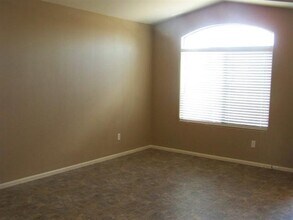 37884 N Bonnie Ln in San Tan Valley, AZ - Building Photo - Building Photo