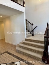 108 Arezzo St in Brentwood, CA - Building Photo - Building Photo
