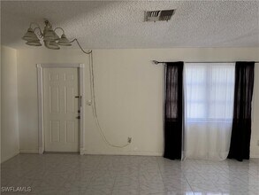 46 Desert Candle Cir in Lehigh Acres, FL - Building Photo - Building Photo