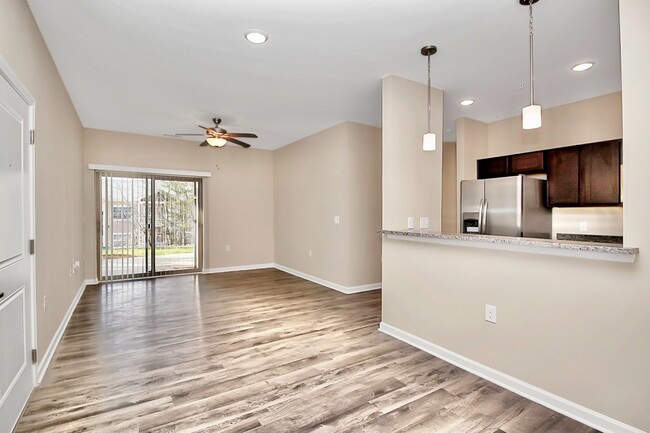 Hyde Glen Apartments in Charlotte, NC - Foto de edificio - Building Photo