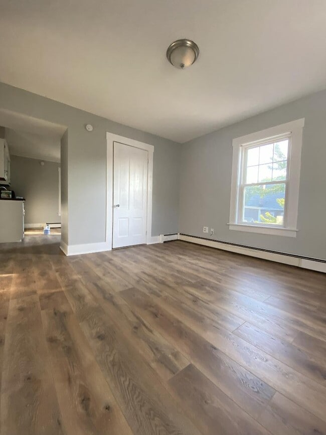 9 Mt Auburn St in Somersworth, NH - Building Photo - Building Photo