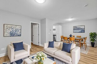 Crestview Apartments in Alexander City, AL - Building Photo