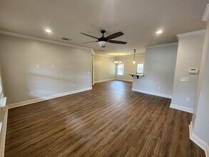 102 Quince Ave in Niceville, FL - Building Photo - Building Photo