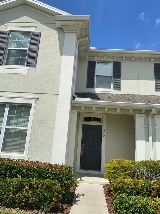 1570 Softshell St in St. Cloud, FL - Building Photo