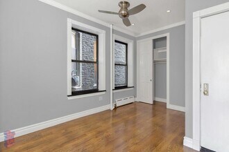 221 Mott St in New York, NY - Building Photo - Building Photo