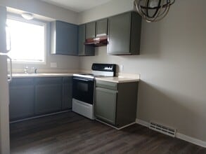 624 Taylor St, Unit 6 in Sterling, CO - Building Photo - Building Photo