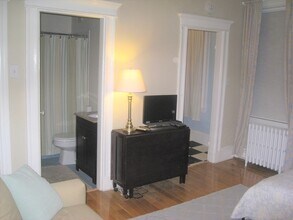 41 Revere St in Boston, MA - Building Photo - Building Photo