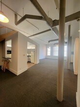 122 N 3rd St, Unit 230 in Lafayette, IN - Building Photo - Building Photo