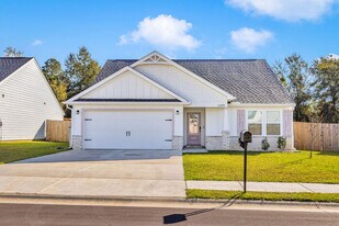 14458 Quail Rdg Rd in Gulfport, MS - Building Photo