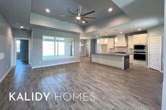 217 Olde Ml Rd in Jones, OK - Building Photo - Building Photo