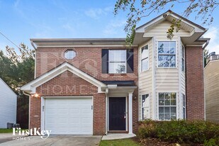 7099 Ravenwood Ln in Stonecrest, GA - Building Photo