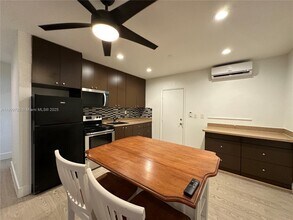 108 NW 2nd Ave in Hallandale Beach, FL - Building Photo - Building Photo