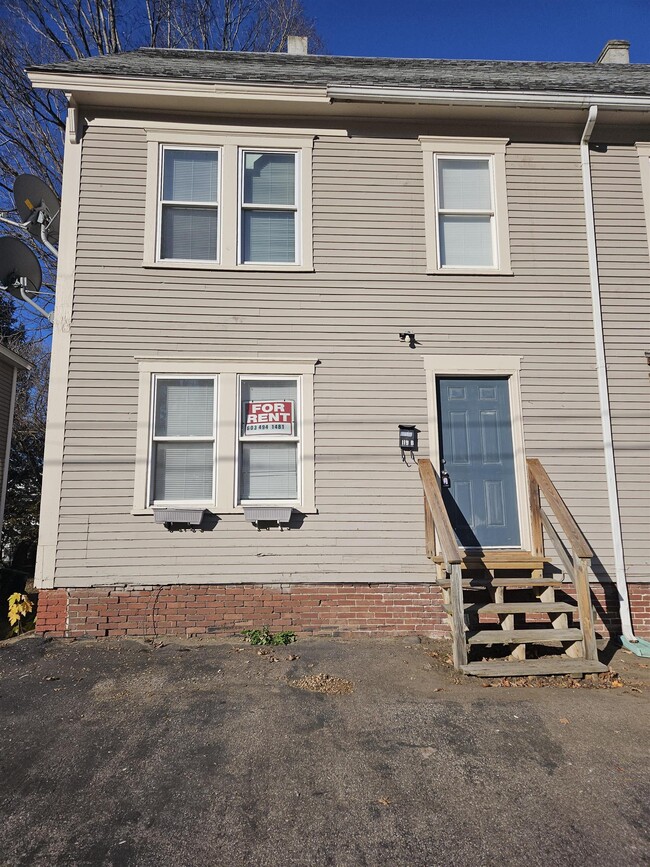 119 Franklin St in Franklin, NH - Building Photo - Building Photo