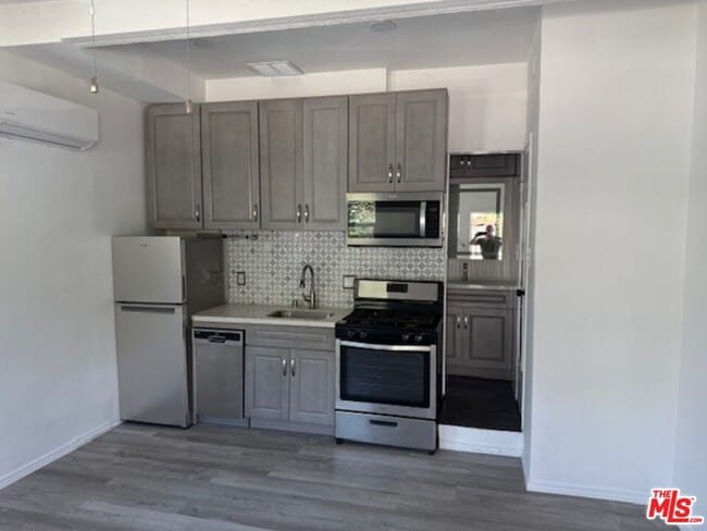 property at 3920 Highland Ave