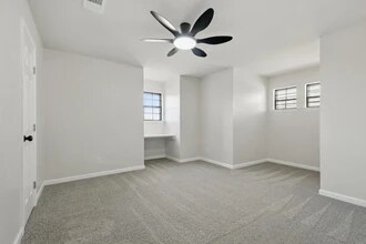 1912 Sierra Dr in Lewisville, TX - Building Photo - Building Photo