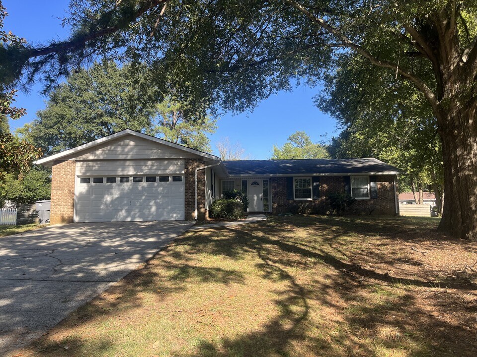 5925 Tillery Dr in Charlotte, NC - Building Photo