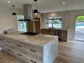 865 El Cerro Blvd in Danville, CA - Building Photo - Building Photo