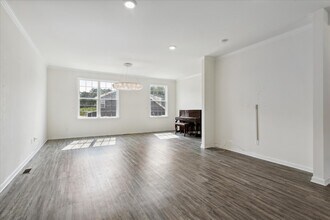 132 Daybeacon St in Yorktown, VA - Building Photo - Building Photo