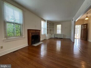 2401 W 18th St in Wilmington, DE - Building Photo - Building Photo