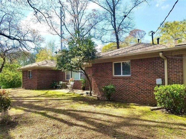 property at 2045 La Dawn Ln NW