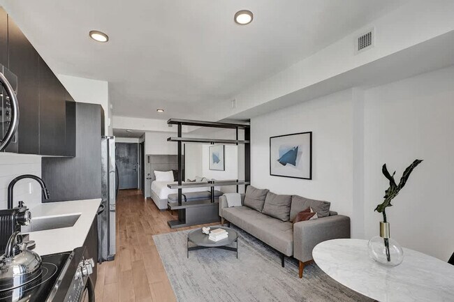 398 NE 5th St, Unit SI ID1504019P in Miami, FL - Building Photo - Building Photo