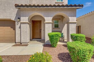 7919 S 8th Way in Phoenix, AZ - Building Photo - Building Photo