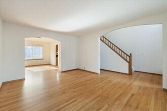 13736 W Auburn Ave in Lakewood, CO - Building Photo - Building Photo