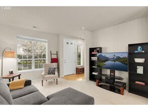 11720 SW Willet Terrace in Beaverton, OR - Building Photo - Building Photo
