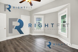 3430 Carrollton Ave in Indianapolis, IN - Building Photo - Building Photo