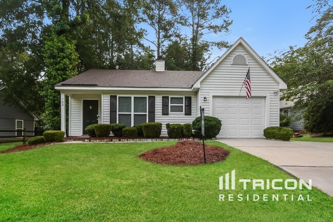 property at 722 Foxborough Rd