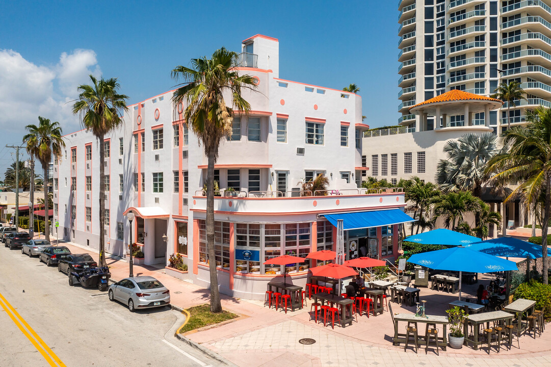 Olsen Hotel Condo in Miami Beach, FL - Building Photo