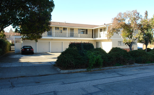 303 Snow St in Mountain View, CA - Building Photo - Building Photo