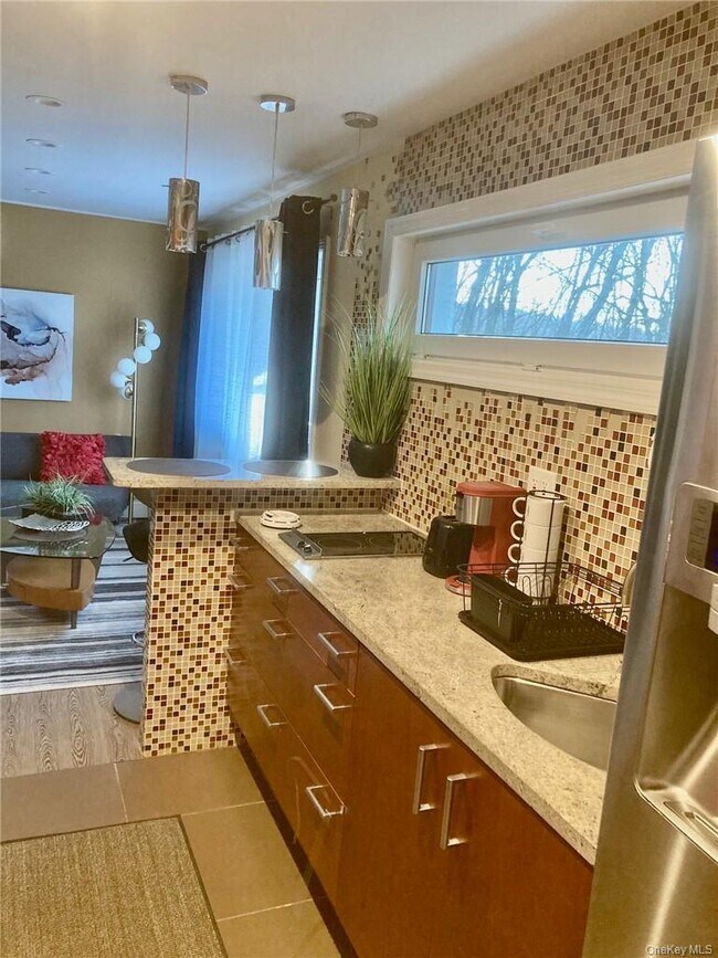 68 Concord Dr in Mahopac, NY - Building Photo - Building Photo