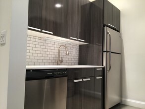 55 Queensberry St, Unit 9 in Boston, MA - Building Photo - Building Photo