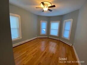 65 Hall Ave in Somerville, MA - Building Photo - Building Photo