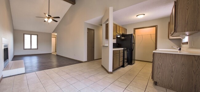 4041 S Ferguson Ave in Springfield, MO - Building Photo - Building Photo