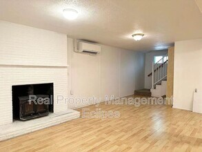 295 NW Cherry Pl in Issaquah, WA - Building Photo - Building Photo