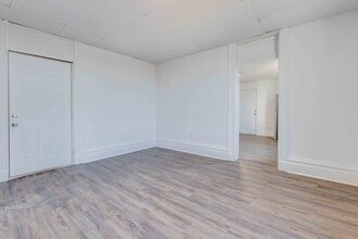 238 Hazelwood Ave in Pittsburgh, PA - Building Photo - Building Photo