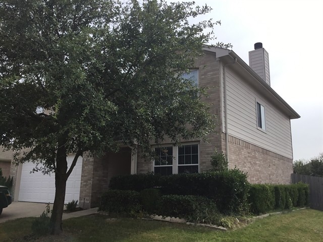 5559 Mandarin Way in Dallas, TX - Building Photo