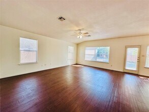1800 Tolstoy Cir in Round Rock, TX - Building Photo - Building Photo