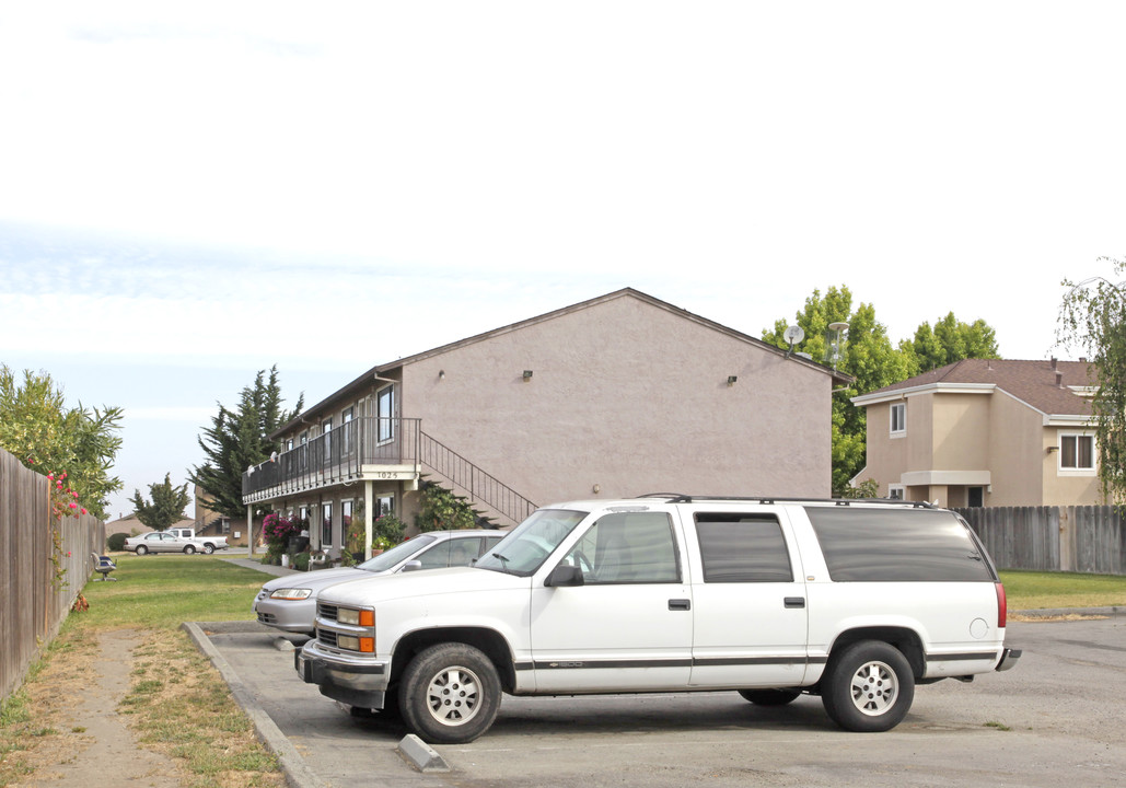 1107 Alamo St in Salinas, CA - Building Photo