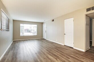 2318 N 30th Pl in Phoenix, AZ - Building Photo - Building Photo