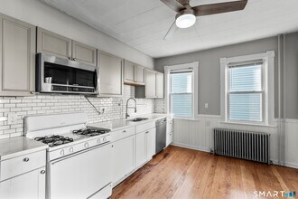 394 Gregory St in Bridgeport, CT - Building Photo - Building Photo